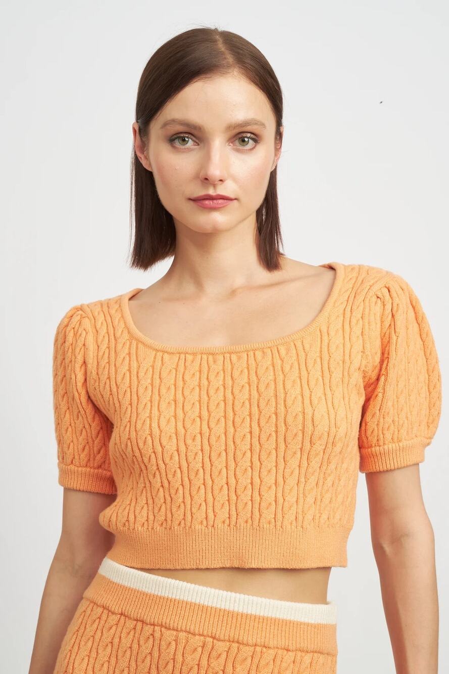 NWOT En Saison Jodi Peach Top Cable Knit Cropped Sweater Size Small